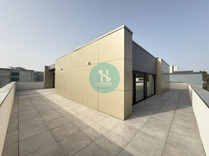 Apartamento T4 para Venda em Gualtar Foto 24