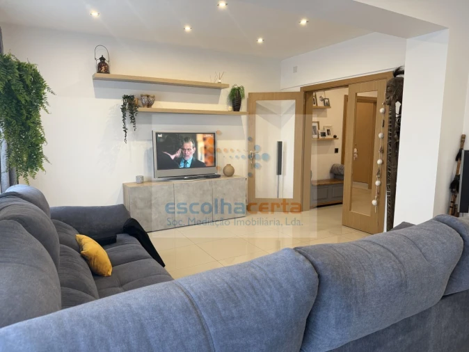 Apartamento T3 para Venda em União das Freguesias de Setúbal Foto 1