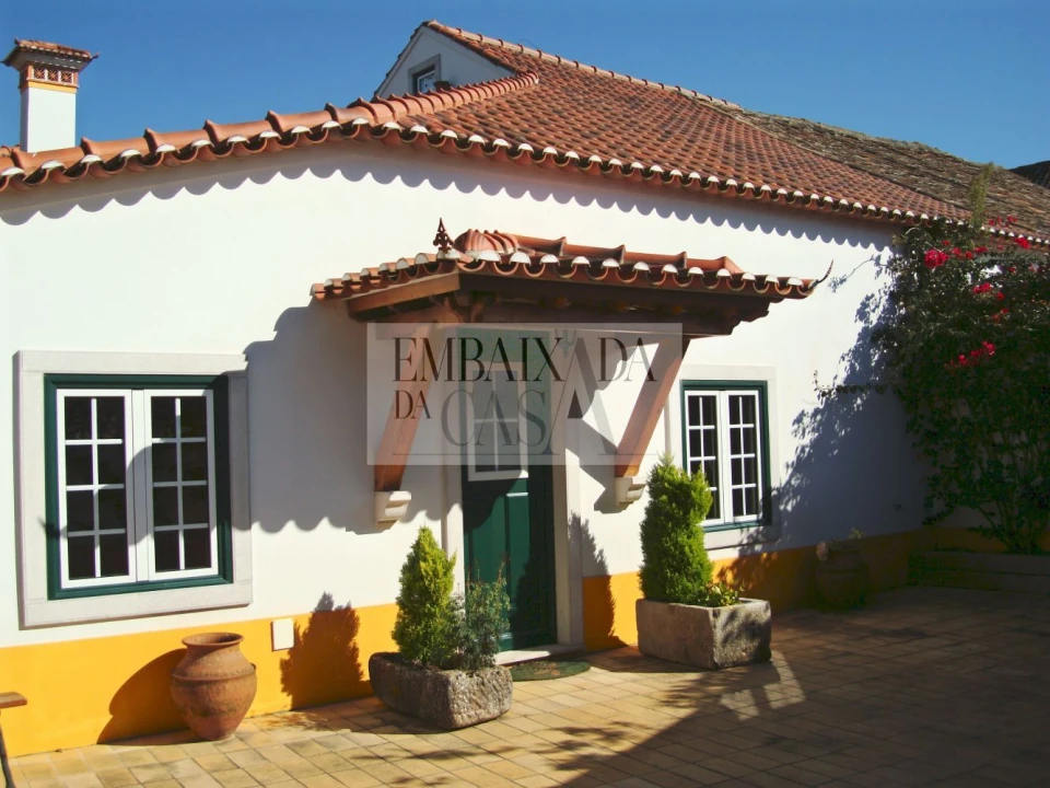 Moradia T8 para Venda em Roliça Foto 9