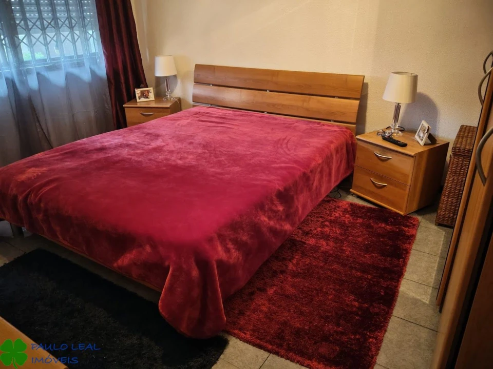 Apartamento T2 para Venda em Campanhã Foto 6