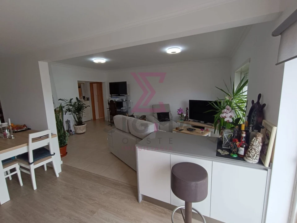 Apartamento T1 para Venda em Ericeira Foto 7