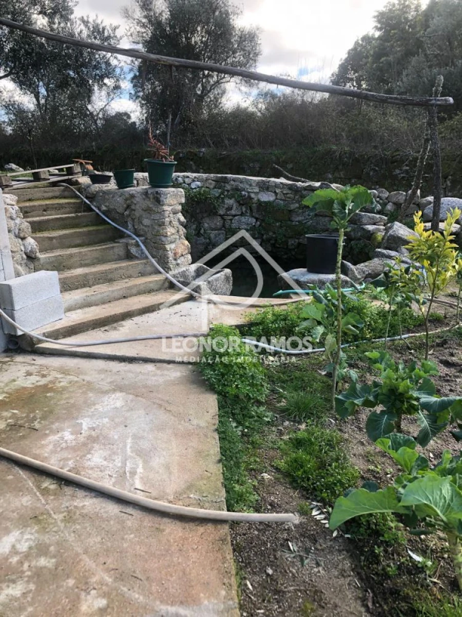 Terreno para Venda em Póvoa de Rio de Moinhos e Cafede Foto 8
