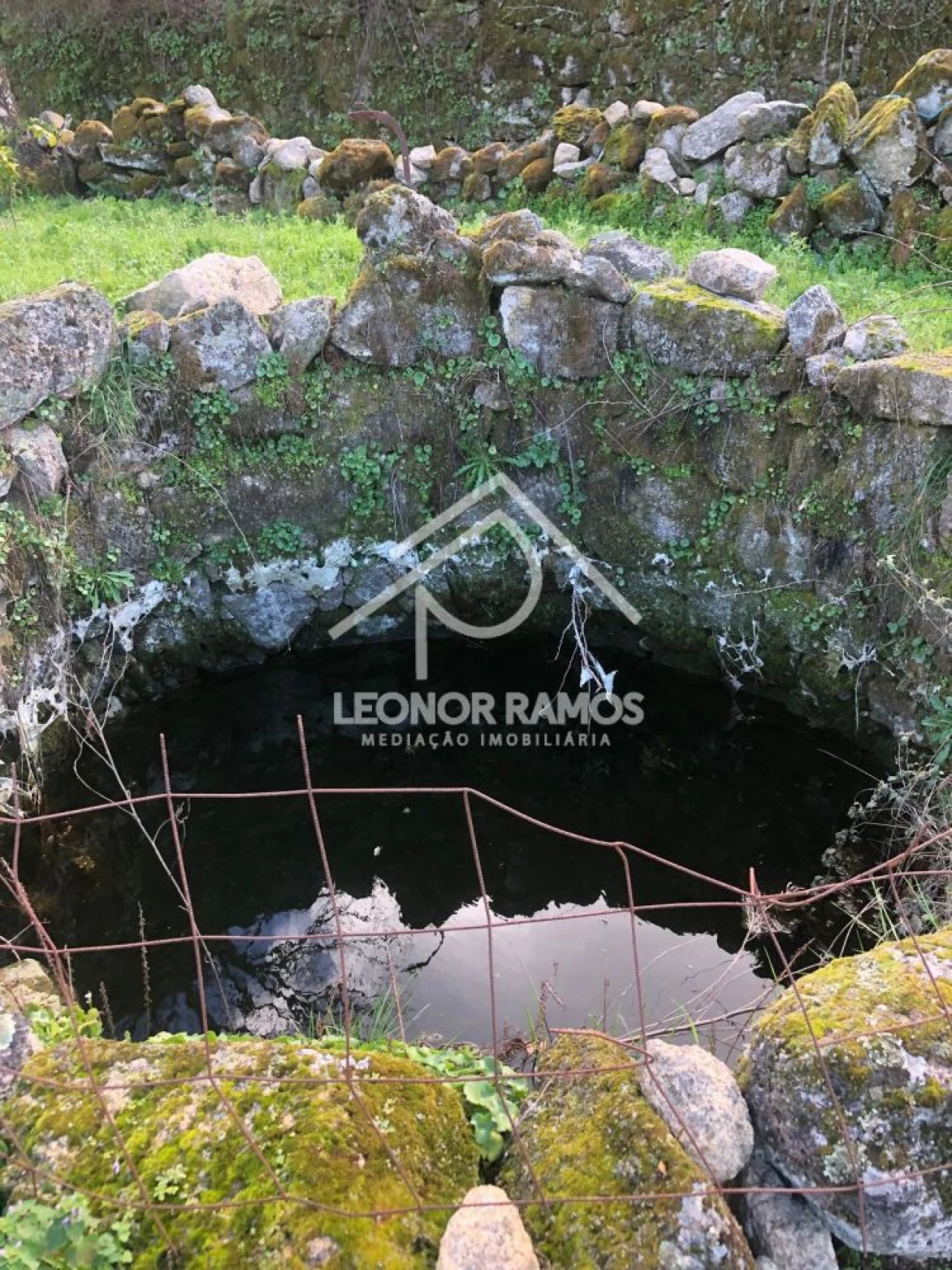 Terreno para Venda em Póvoa de Rio de Moinhos e Cafede Foto 14