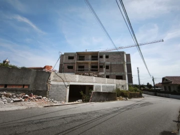 Apartamento T3 para Venda em Nogueira do Cravo e Pindelo