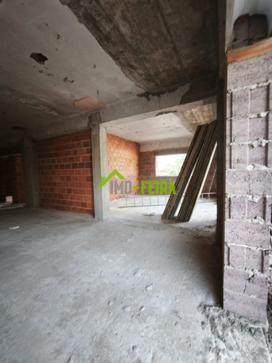Apartamento T3 para Venda em Nogueira do Cravo e Pindelo Foto 23