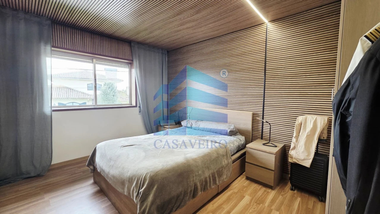 Apartamento T2 para Venda em Eixo e Eirol Foto 8