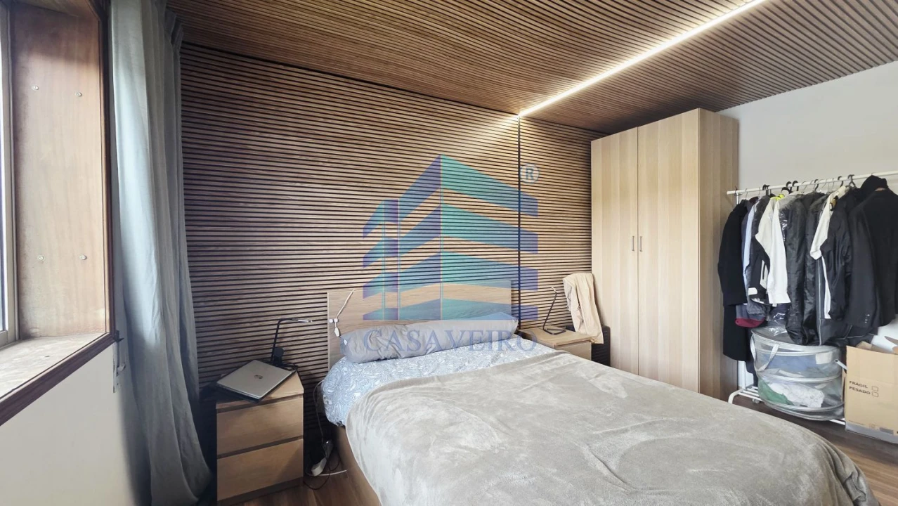 Apartamento T2 para Venda em Eixo e Eirol Foto 9