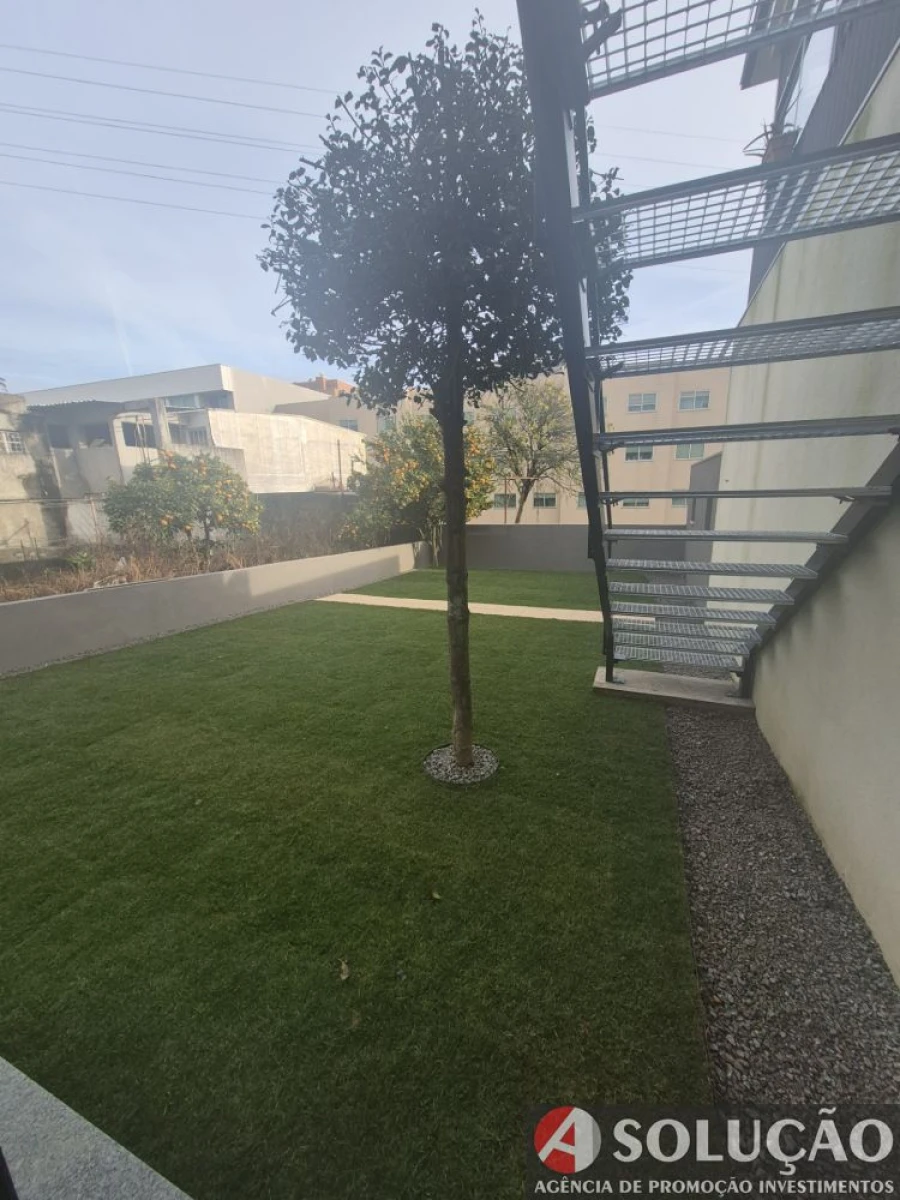 Apartamento T2 para Venda em Oliveira do Douro Foto 6