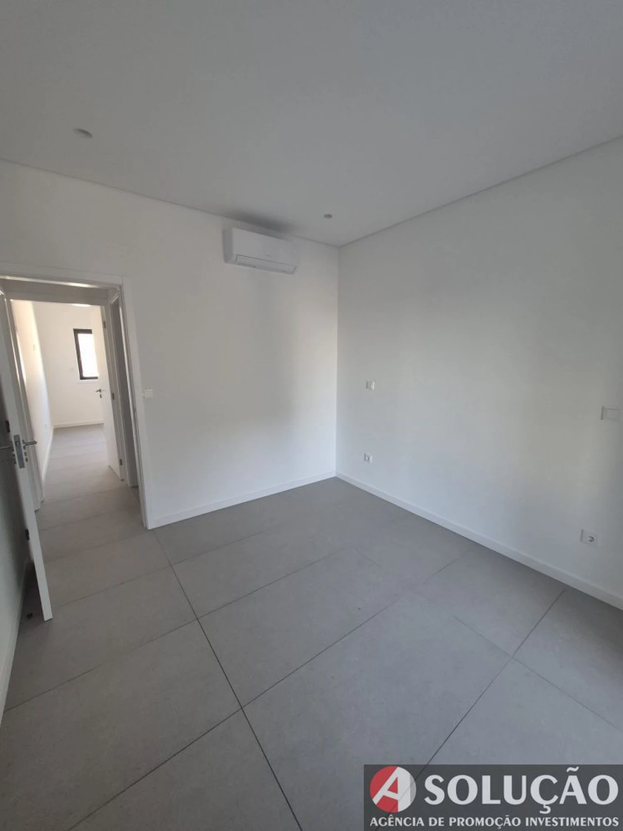 Apartamento T2 para Venda em Oliveira do Douro Foto 13