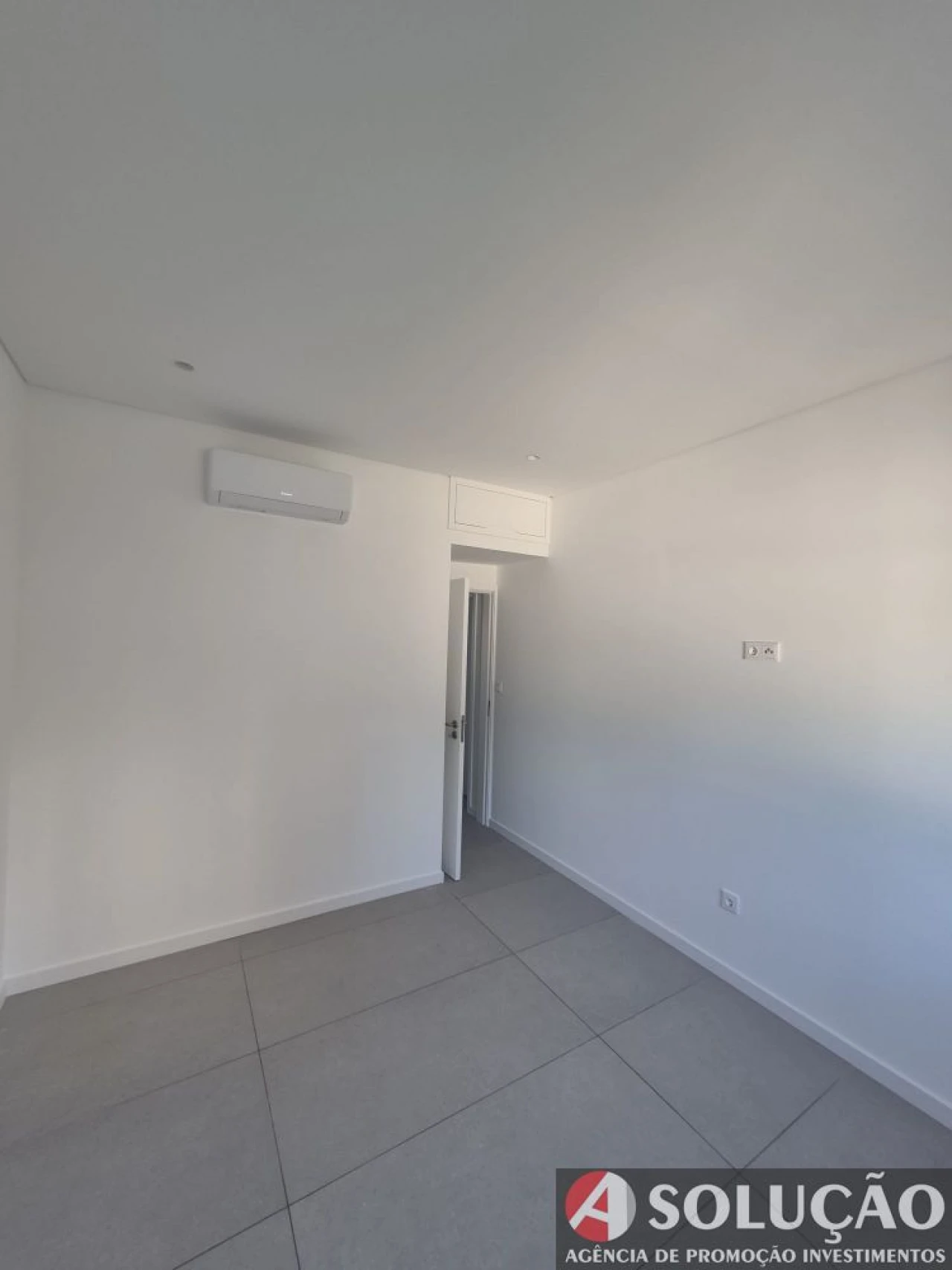 Apartamento T2 para Venda em Oliveira do Douro Foto 12