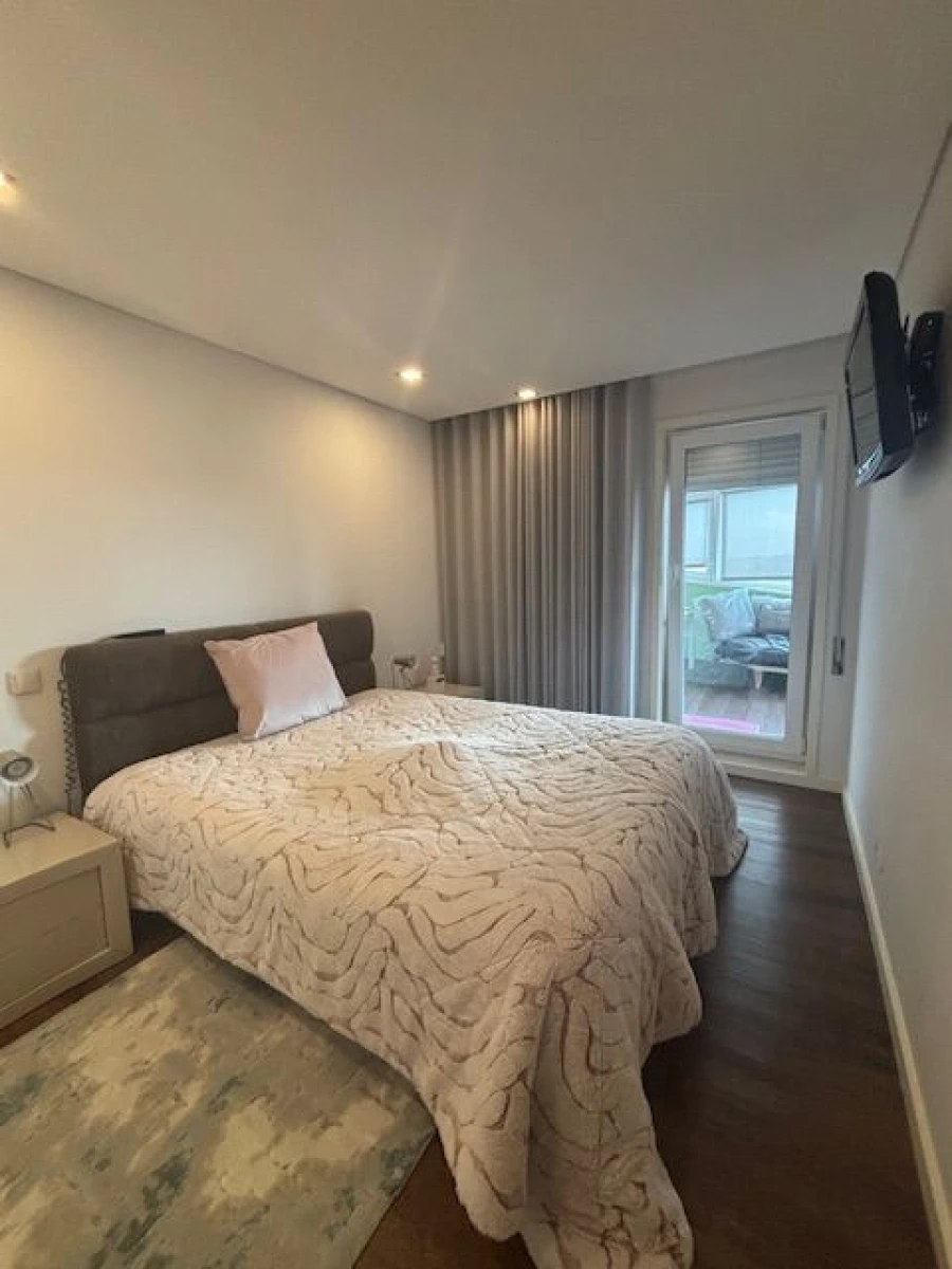 Apartamento T2 para Venda em Moreira Foto 9