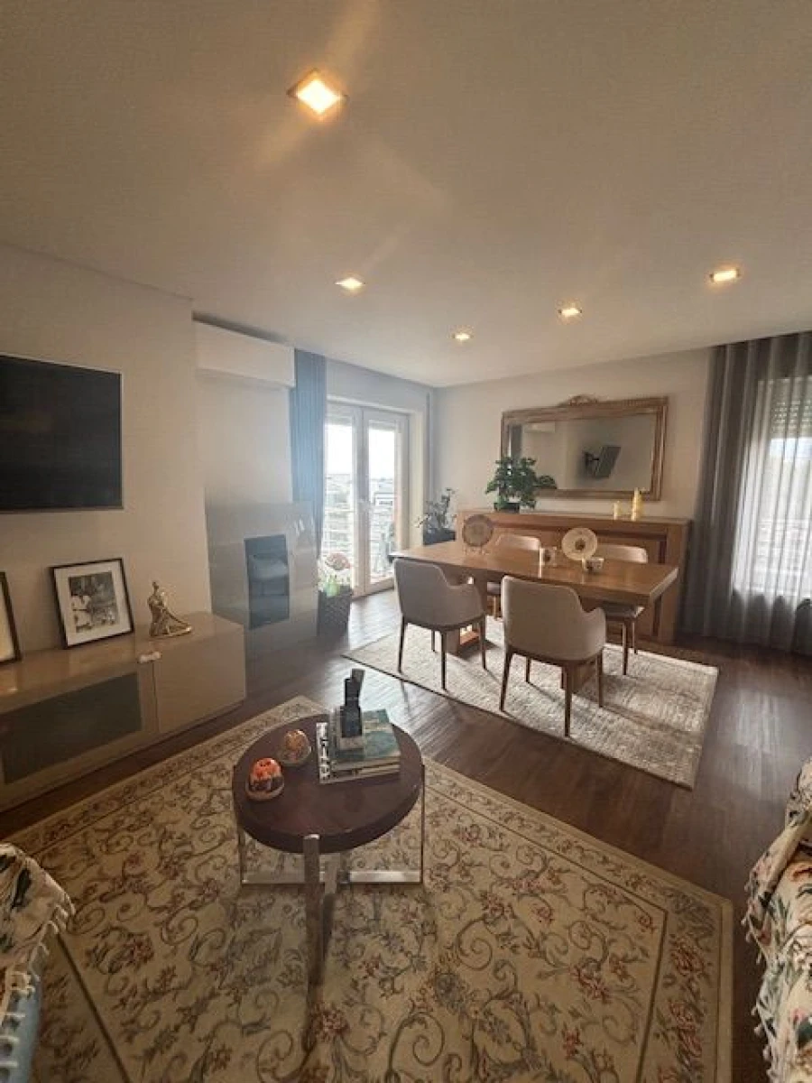 Apartamento T2 para Venda em Moreira Foto 8