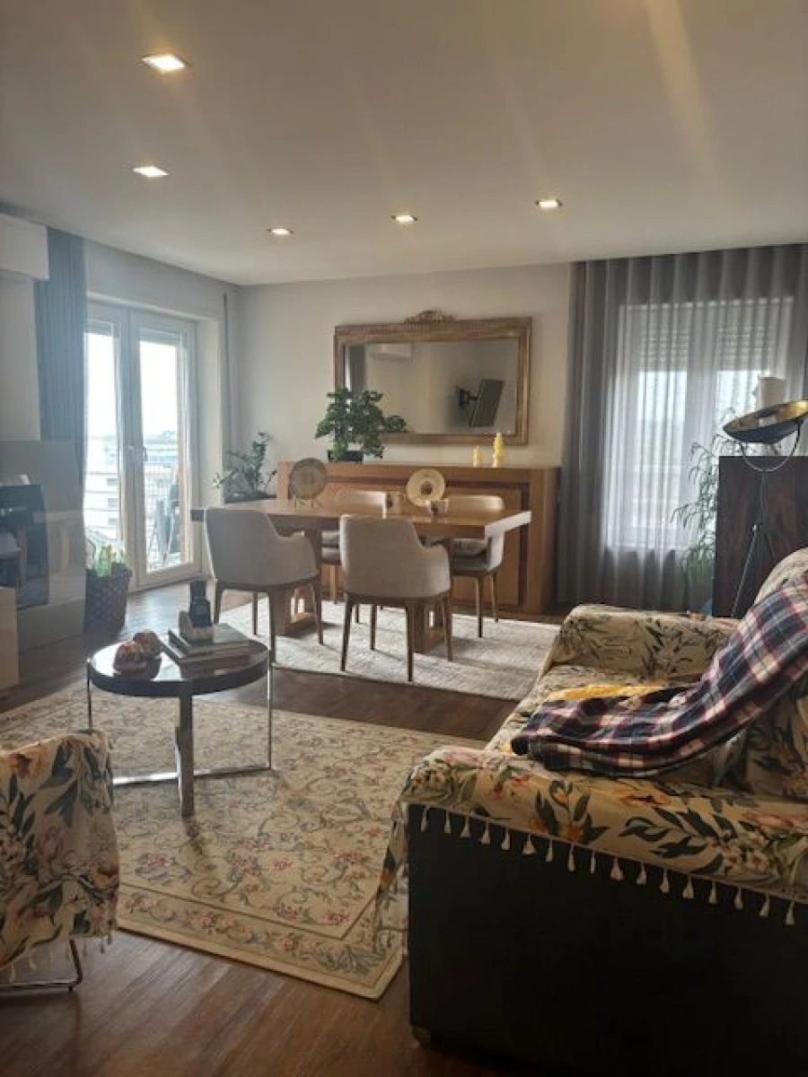 Apartamento T2 para Venda em Moreira Foto 6