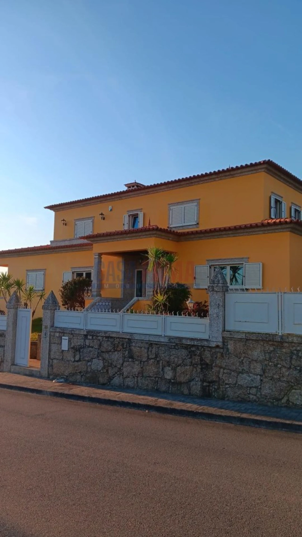 Moradia T4 para Venda em Ribeirão Foto 8