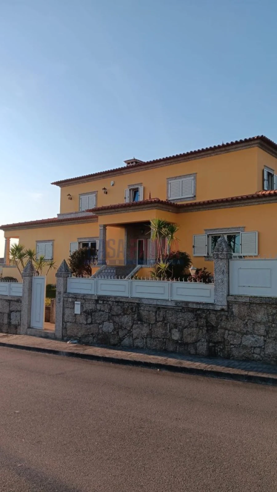 Moradia T4 para Venda em Ribeirão Foto 11