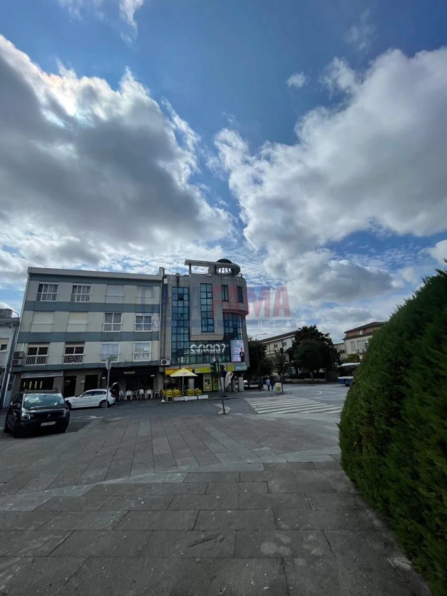 Apartamento T3 para Venda em Santo Tirso, Couto (Santa Cristina e São Miguel) e Burgães Foto 18