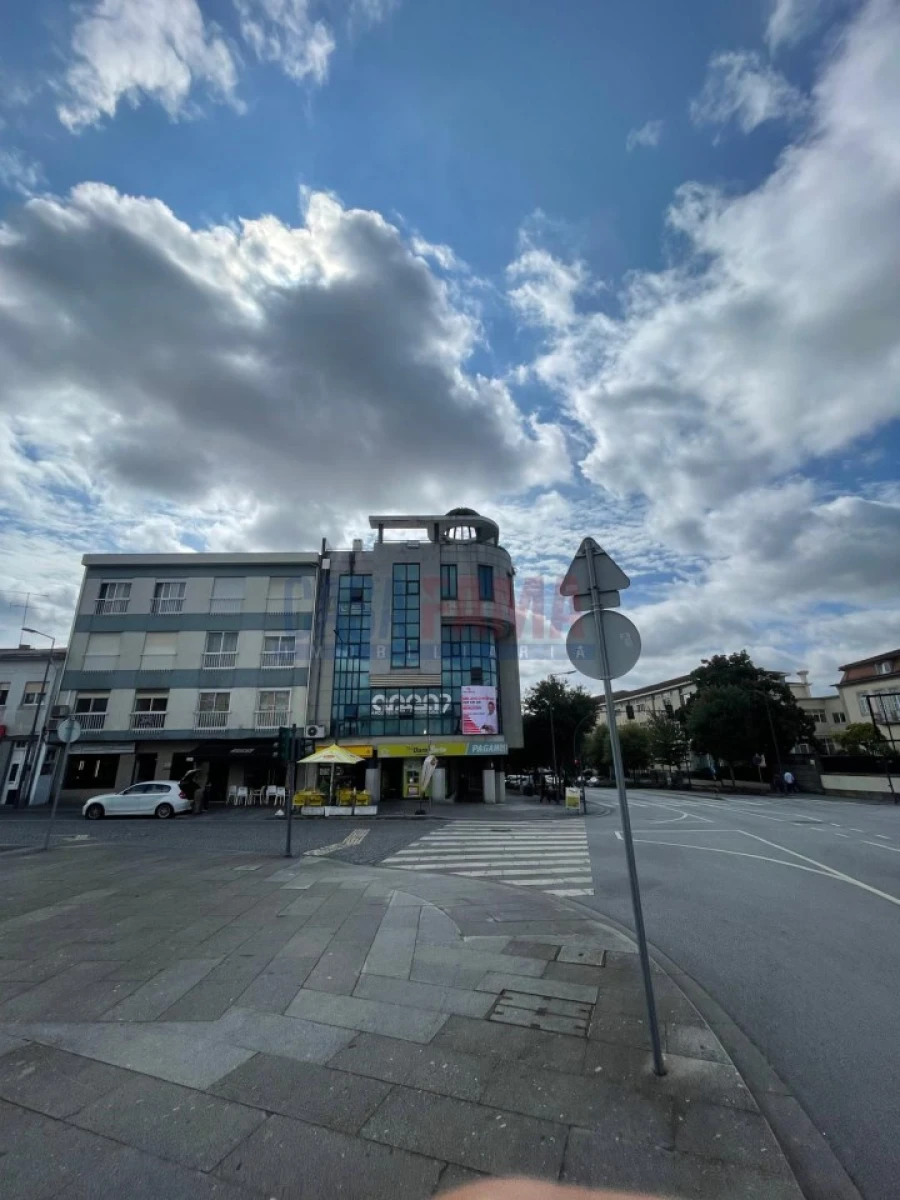 Apartamento T3 para Venda em Santo Tirso, Couto (Santa Cristina e São Miguel) e Burgães Foto 19