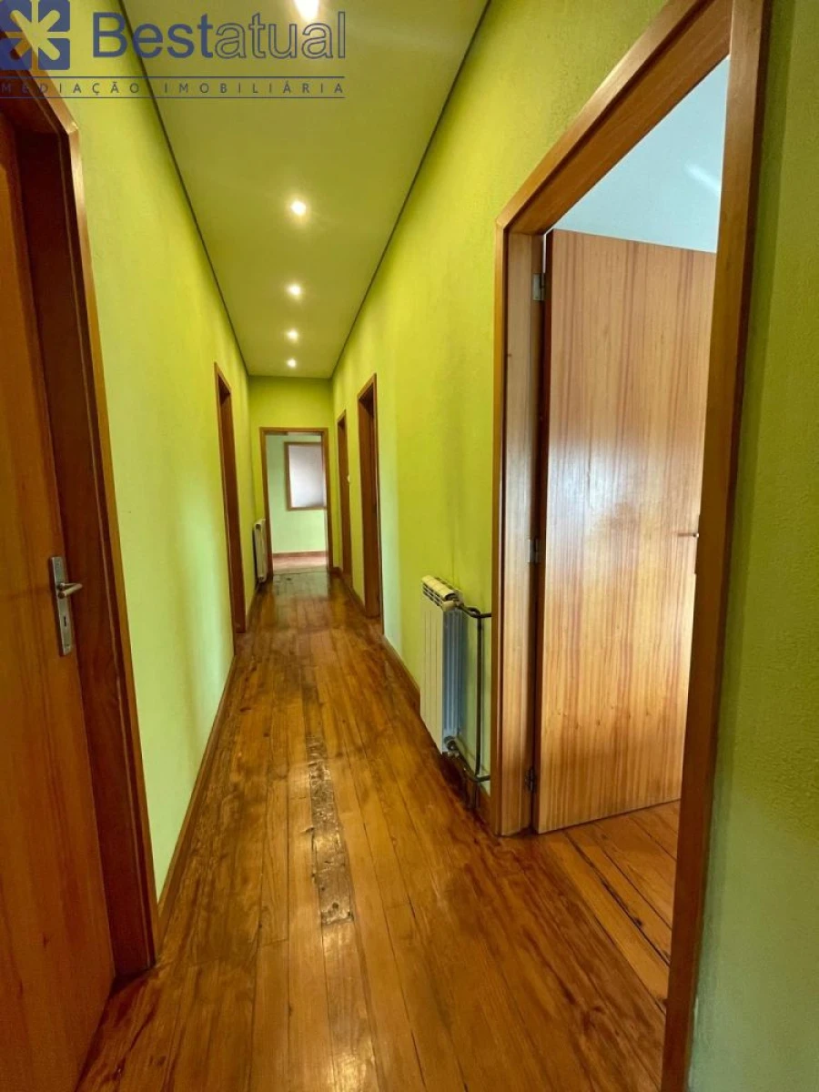 Moradia T4 para Venda em Antas e Abade de Vermoim Foto 42