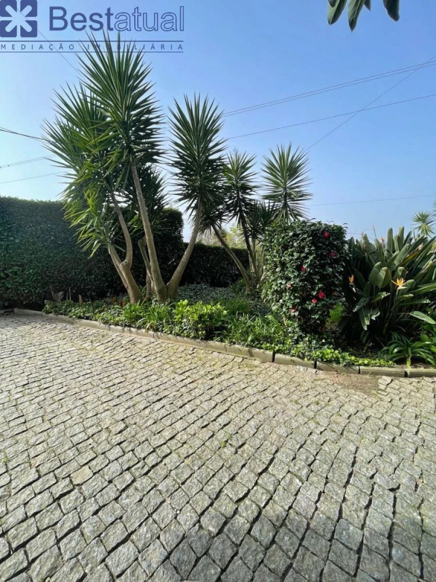 Moradia T4 para Venda em Antas e Abade de Vermoim Foto 23