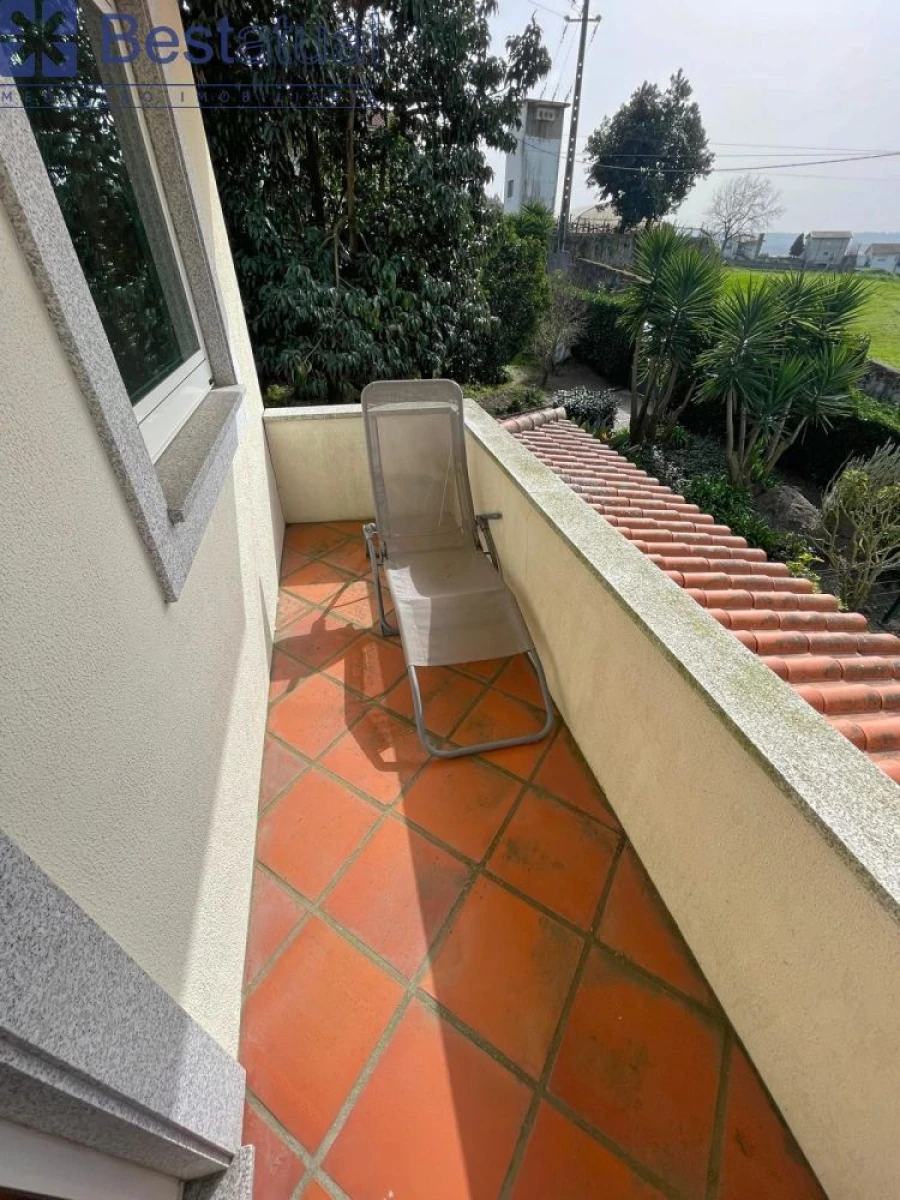 Moradia T4 para Venda em Antas e Abade de Vermoim Foto 46