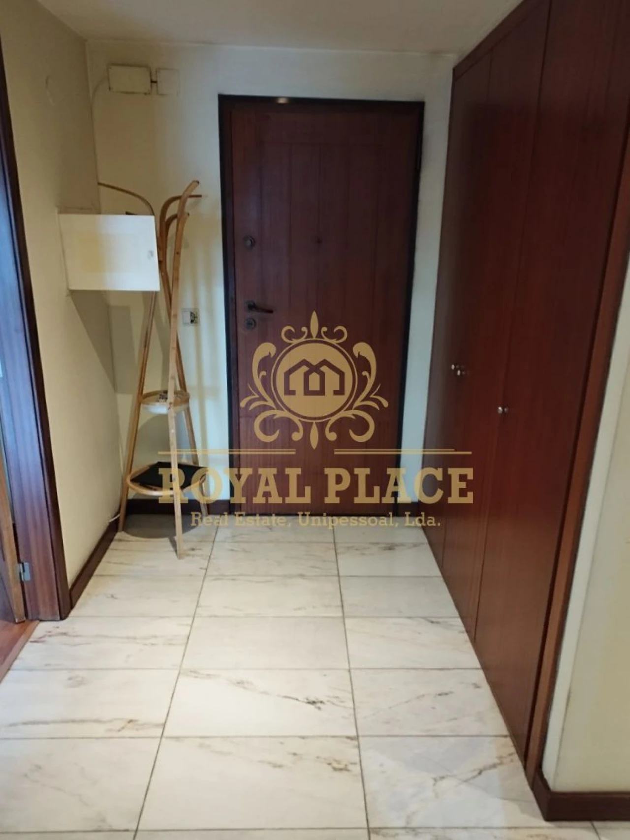 Apartamento T2 para Venda em Paços de Brandão Foto 13