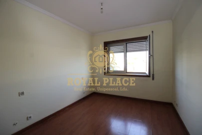 Apartamento T2 para Venda em Paços de Brandão