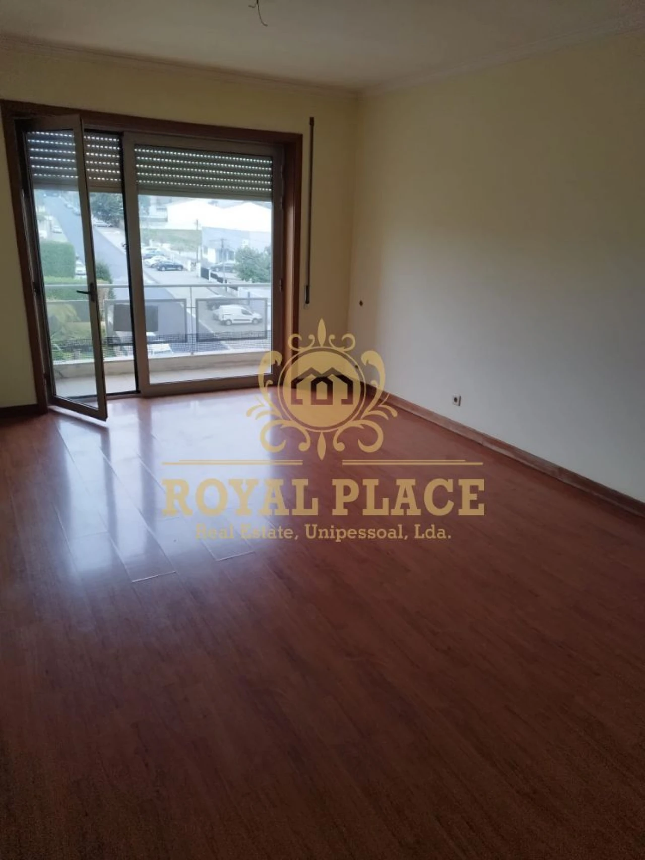 Apartamento T2 para Venda em Paços de Brandão Foto 2