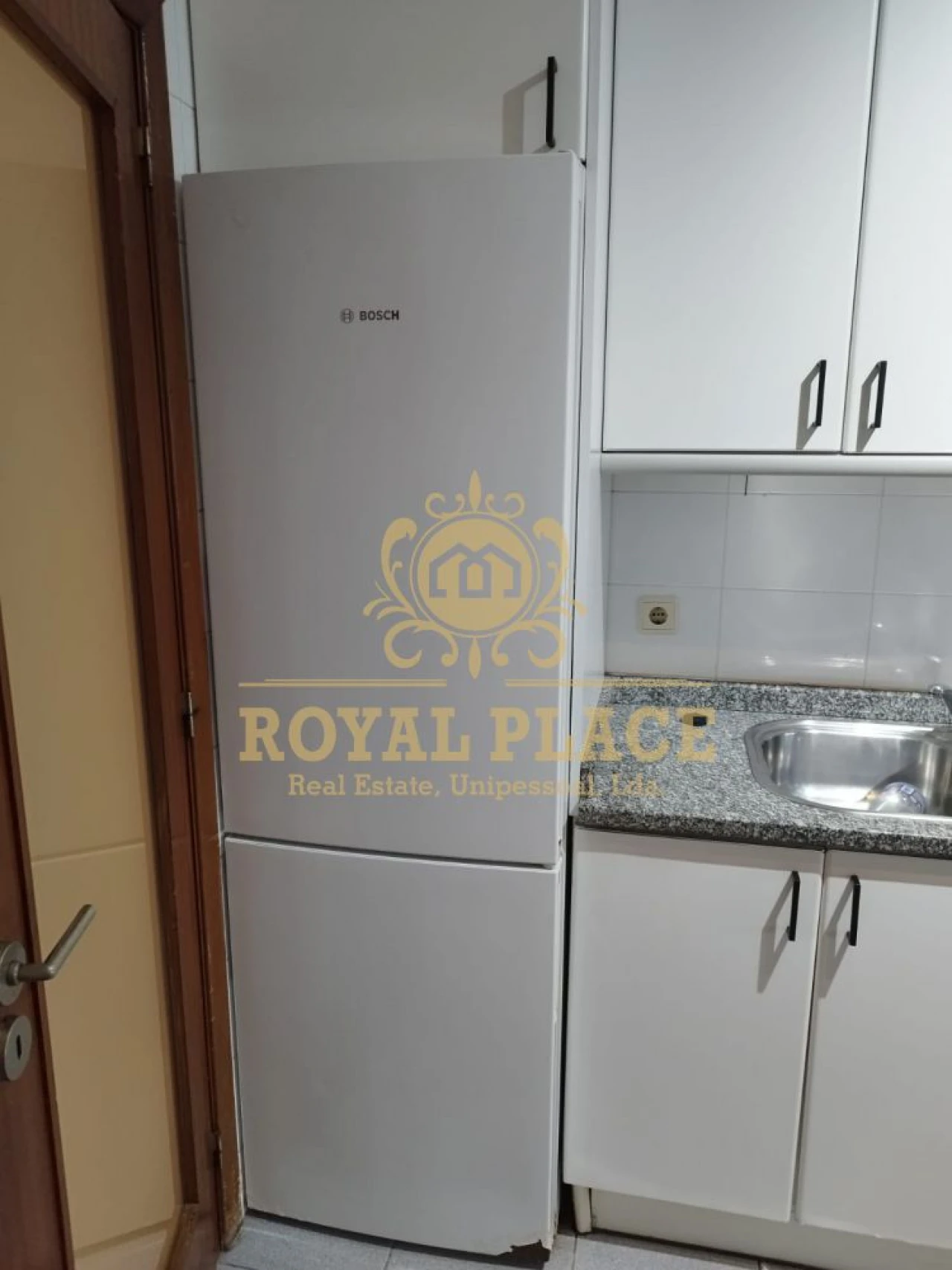 Apartamento T2 para Venda em Paços de Brandão Foto 4