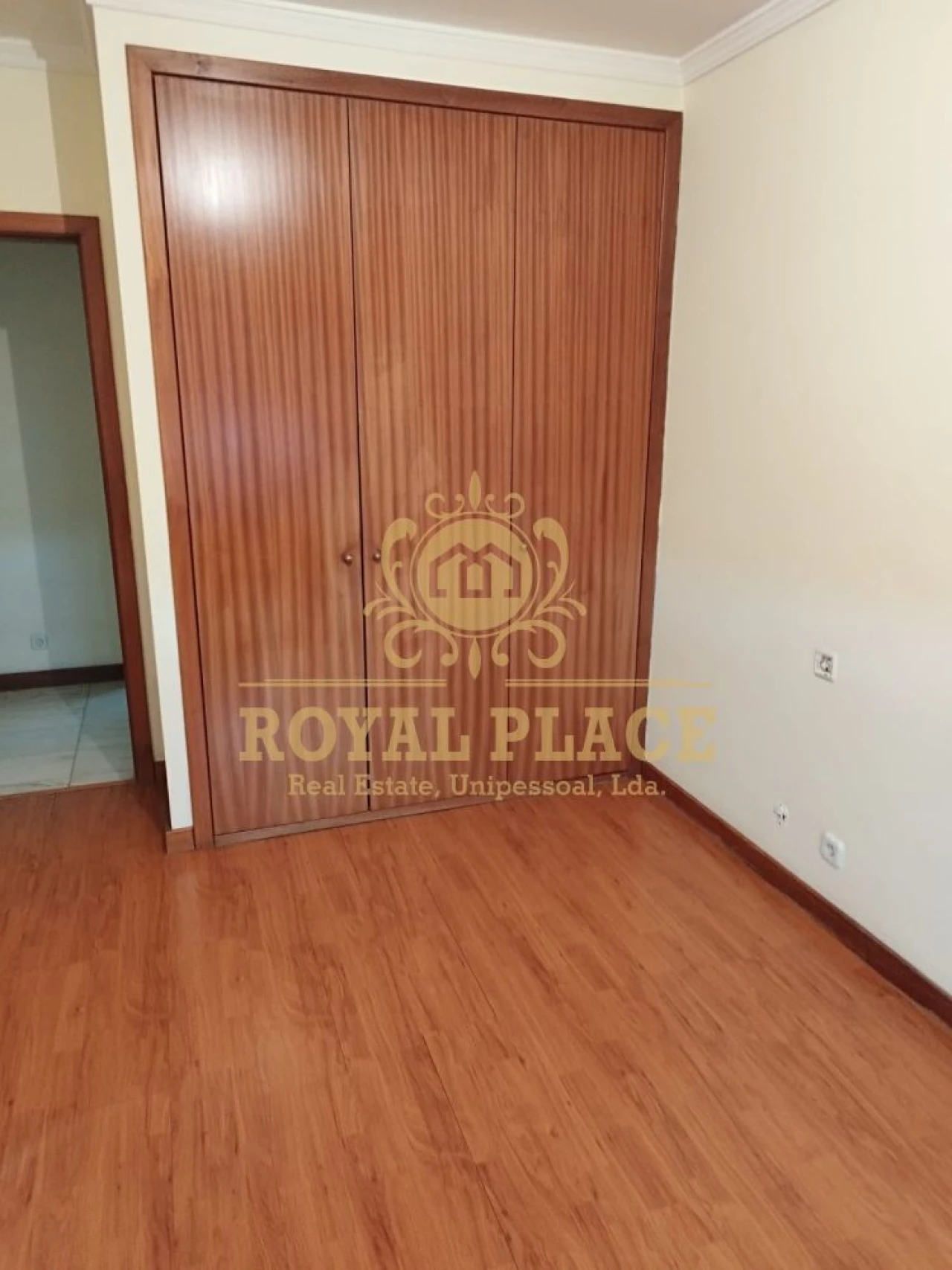 Apartamento T2 para Venda em Paços de Brandão Foto 6