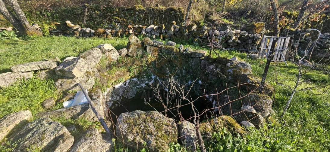 Terreno para Venda em Póvoa de Rio de Moinhos e Cafede Foto 34