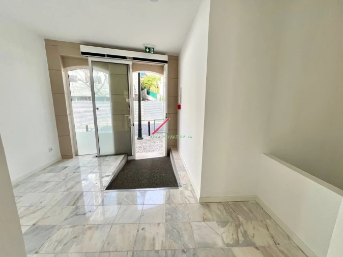 Loja para Arrendamento em Cascais e Estoril Foto 15