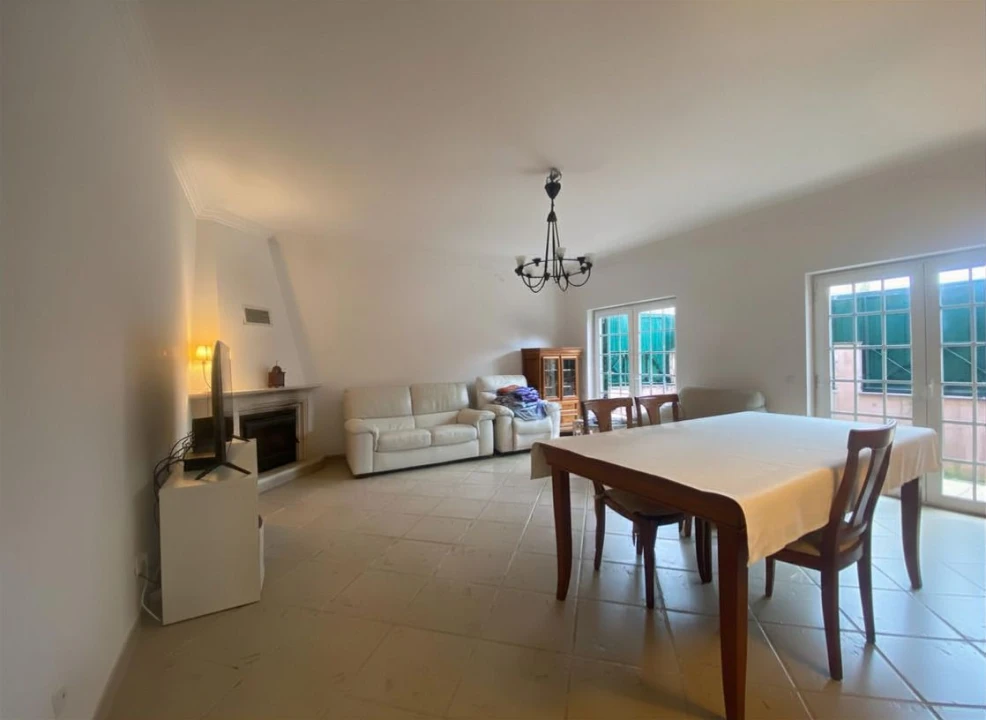 Moradia T4 para Venda em Alcabideche Foto 22