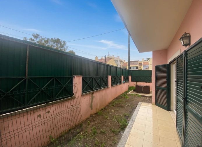 Moradia T4 para Venda em Alcabideche Foto 21