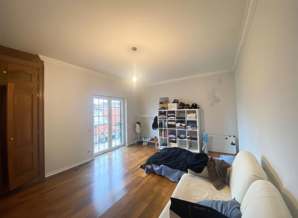 Moradia T4 para Venda em Alcabideche Foto 4