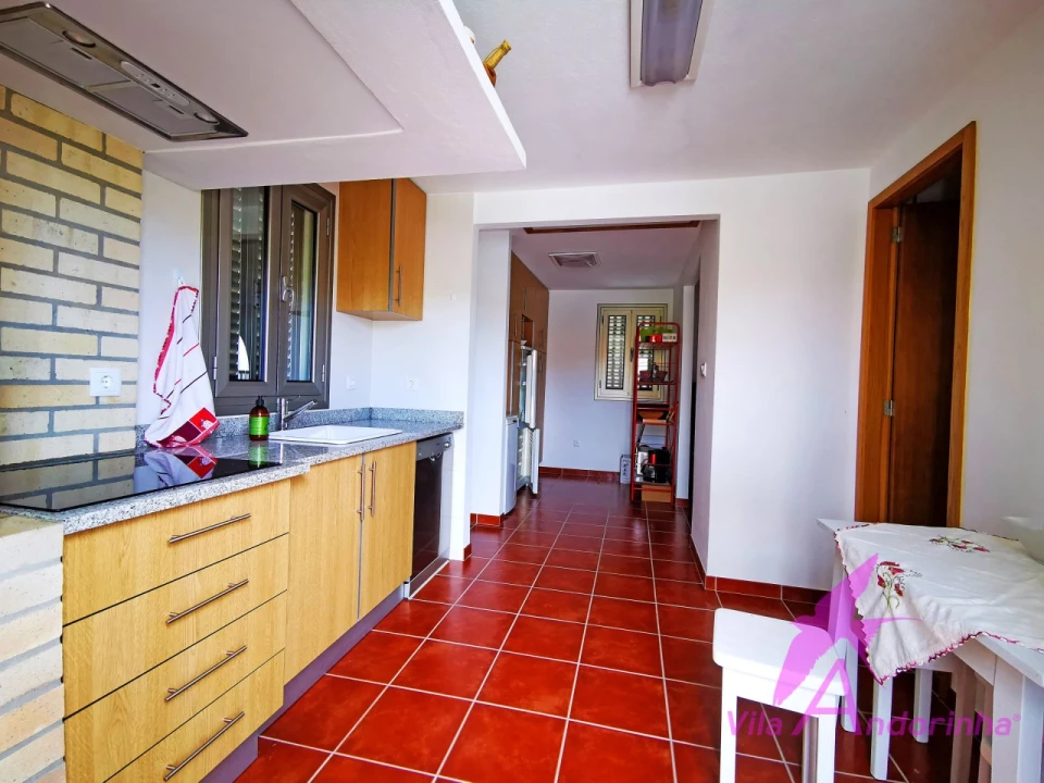 Moradia T2 para Venda em Chafe Foto 18