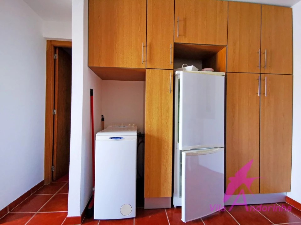 Moradia T2 para Venda em Chafe Foto 19