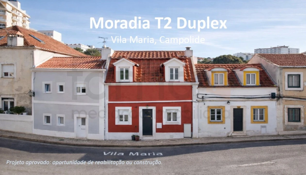 Moradia T2 para Venda em Campolide Foto 1