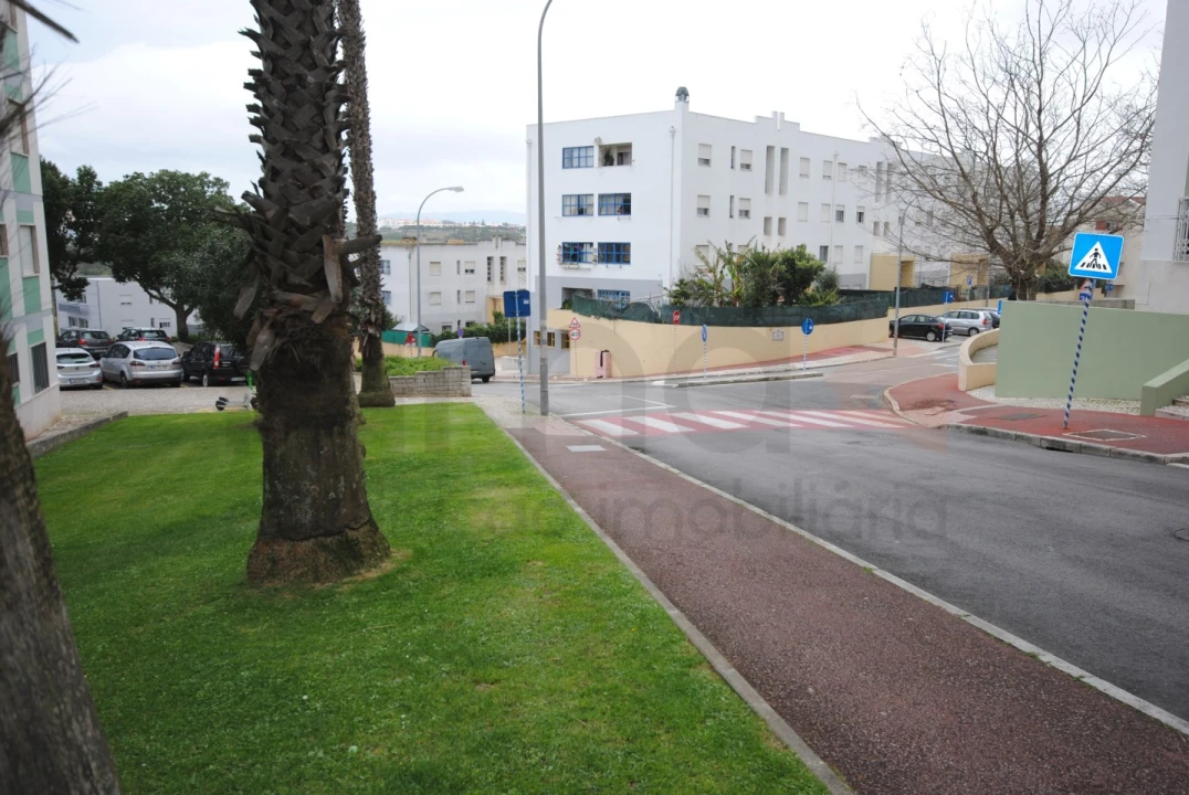 Apartamento T2 para Venda em Oeiras e São Julião da Barra, Paço de Arcos e Caxias Foto 2