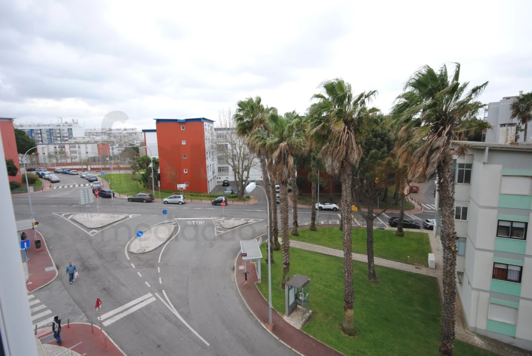 Apartamento T2 para Venda em Oeiras e São Julião da Barra, Paço de Arcos e Caxias Foto 7