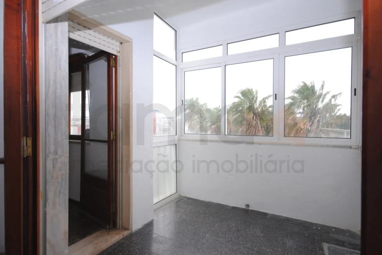 Apartamento T2 para Venda em Oeiras e São Julião da Barra, Paço de Arcos e Caxias Foto 5