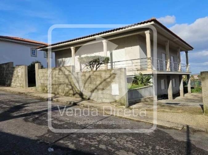 Moradia T3 para Venda em Santo Tirso, Couto (Santa Cristina e São Miguel) e Burgães Foto 5