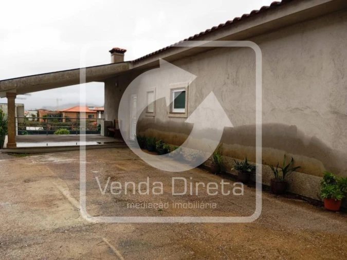Moradia T3 para Venda em Santo Tirso, Couto (Santa Cristina e São Miguel) e Burgães Foto 6
