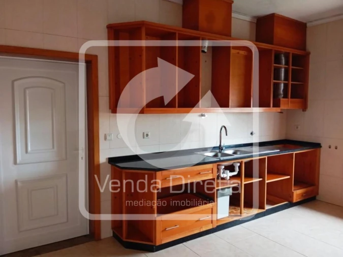 Moradia T3 para Venda em Santo Tirso, Couto (Santa Cristina e São Miguel) e Burgães Foto 8