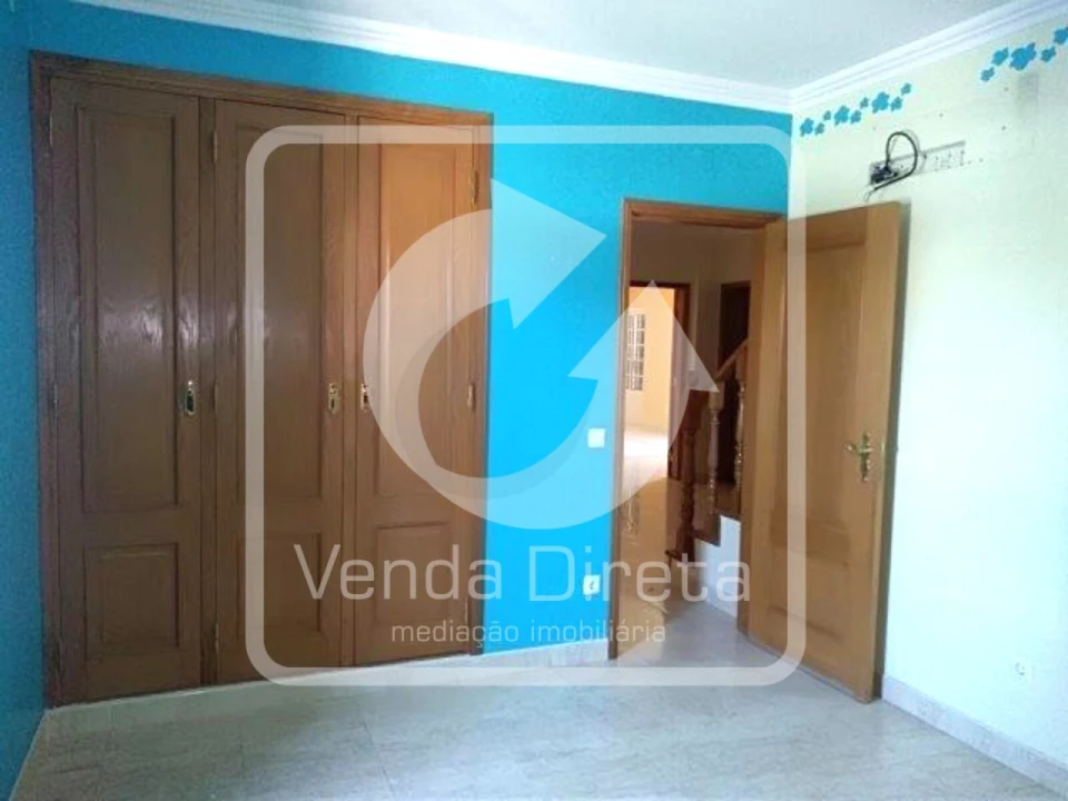 Moradia T3 para Venda em Benavente Foto 7