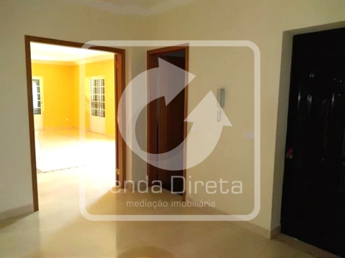 Moradia T3 para Venda em Benavente Foto 8