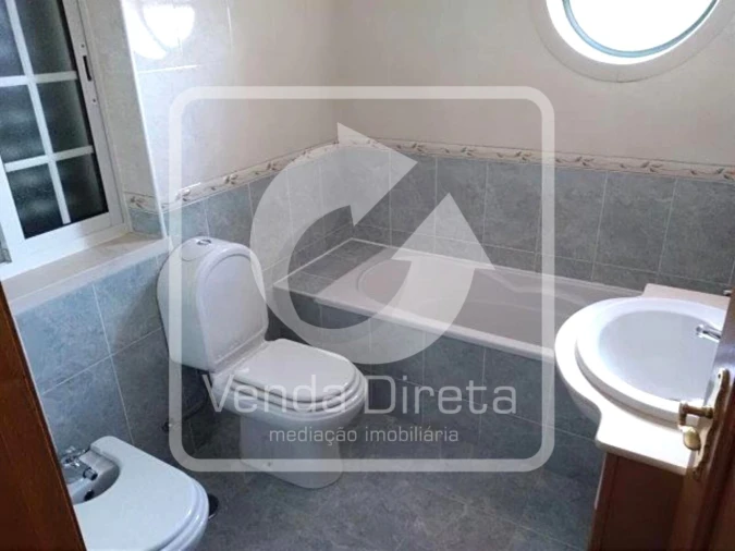 Moradia T3 para Venda em Benavente Foto 9