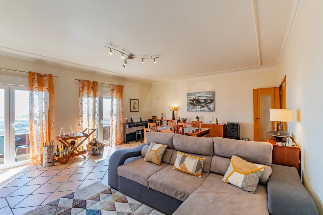 Apartamento T3 para Venda em Vila Franca de Xira Foto 5