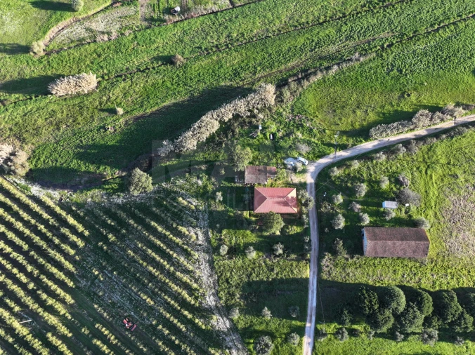 Moradia T2 para Venda em São Sebastião Foto 6