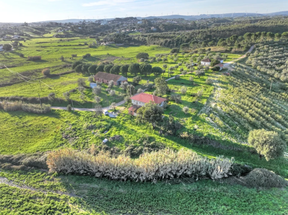 Moradia T2 para Venda em São Sebastião Foto 1