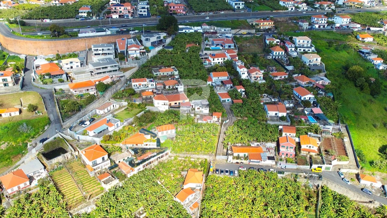 Moradia T3 para Venda em São Martinho Foto 12